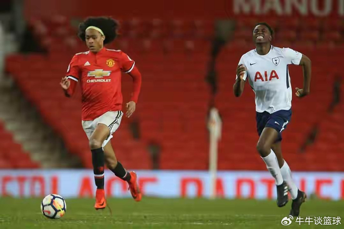 九游-从曼联天才到英冠浪人，钟塔西的足球路为何越走越窄？|格林伍德|马特拉齐|谢菲联|赫塔菲|职业_新浪体育_新浪新闻